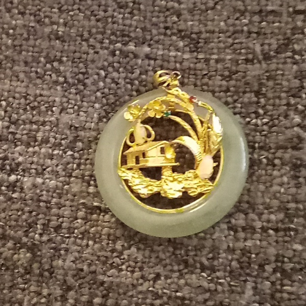Jade pendant